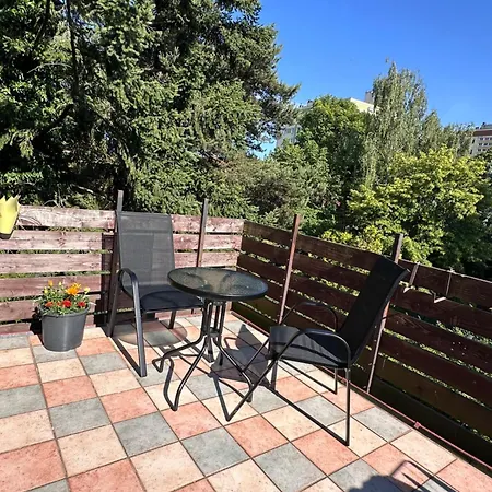 3-pokojowy Z Tarasem W Willi, 95m2 דירה *