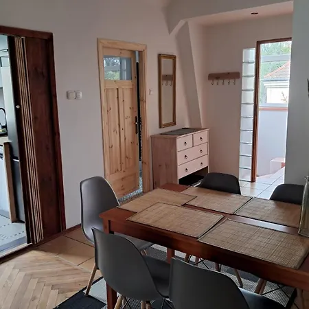 3-pokojowy Z Tarasem W Willi, 95m2