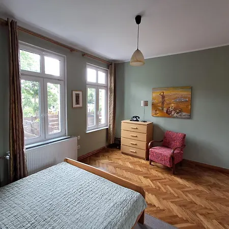 3-pokojowy Z Tarasem W Willi, 95m2 *